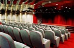 Crystal Serenity. Театр Hollywood Theatre