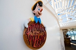 Disney Wonder. Ресторан Pinocchio