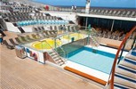 Carnival Conquest. Бассейн Conquest Pool & Waterslide