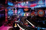 Carnival Ecstasy. Бар The Neon Piano Bar