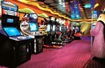 Carnival Splendour. Зал игровых автоматов Top Score Video Arcade