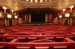 Pullmantur Sovereign. Театр Broadway Show Lounge